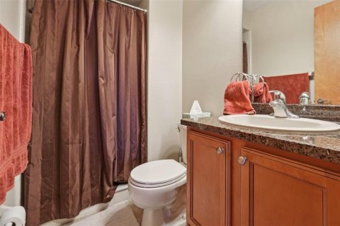 Townhouse in Eustis, Florida 2 bedrooms, 96.8 sq.m. № 1886681 - photo 23
