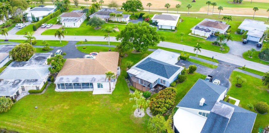 House in Palm Beach Gardens, Florida 2 bedrooms, 150.59 sq.m. № 1168503