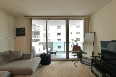 Condominio en venta en Miami Beach, Florida, 1 dormitorio, 77.76 m2 № 2022713 - foto 6