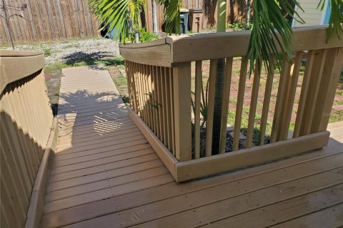 Villa ou maison à louer à Punta Gorda, Floride: 2 chambres, 72.46 m2 № 2378283 - photo 28