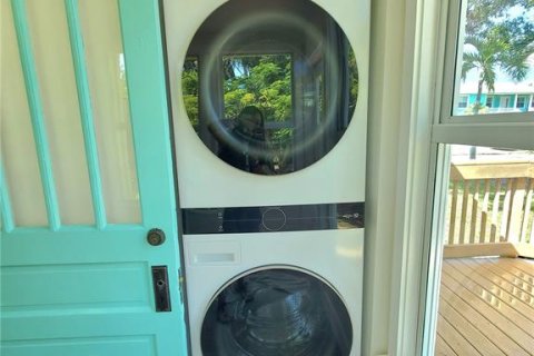Villa ou maison à louer à Punta Gorda, Floride: 2 chambres, 72.46 m2 № 2378283 - photo 17