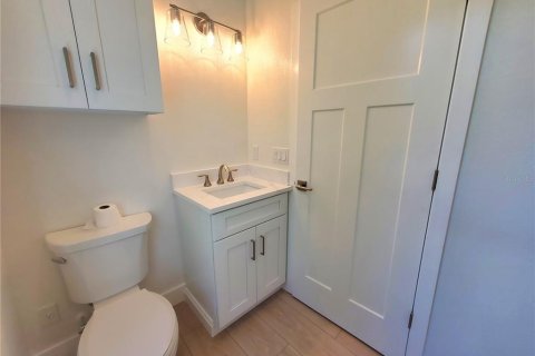 Villa ou maison à louer à Punta Gorda, Floride: 2 chambres, 72.46 m2 № 2378283 - photo 20