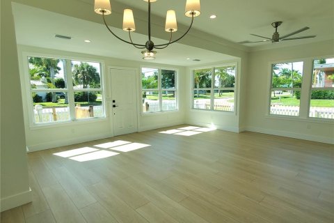 Villa ou maison à louer à Punta Gorda, Floride: 2 chambres, 72.46 m2 № 2378283 - photo 7