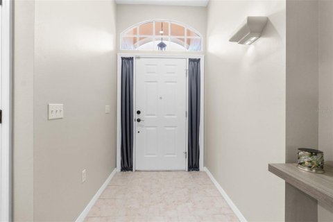 Villa ou maison à vendre à New Port Richey, Floride: 2 chambres, 147.06 m2 № 2360621 - photo 4