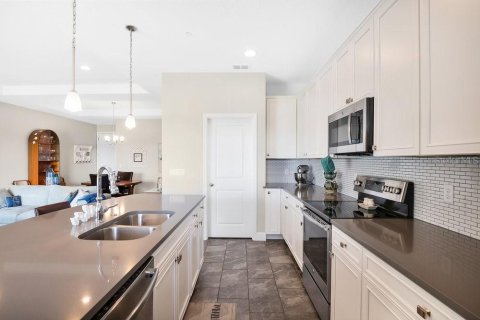 Touwnhouse à vendre à Longwood, Floride: 3 chambres, 182.92 m2 № 1405352 - photo 11