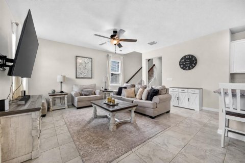 Casa en venta en Riverview, Florida, 3 dormitorios, 179.67 m2 № 2322381 - foto 2