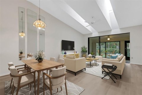 House in Sarasota, Florida 2 bedrooms, 115.29 sq.m. № 1874084 - photo 13
