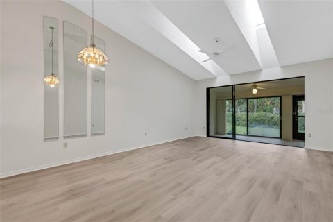 House in Sarasota, Florida 2 bedrooms, 115.29 sq.m. № 1874084 - photo 14