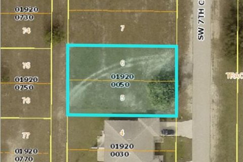 Land in Cape Coral, Florida № 2095475 - photo 3