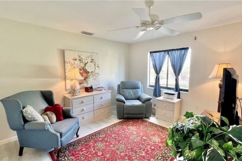 House in Punta Gorda, Florida 3 bedrooms, 146.04 sq.m. № 1537749 - photo 12
