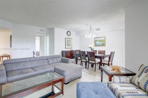 Condominio en venta en Homestead, Florida, 3 dormitorios, 113.34 m2 № 1881487 - foto 8