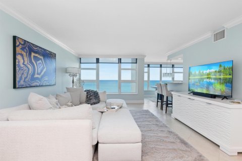 Condo in Lauderdale-by-the-Sea, Florida, 1 bedroom  № 2086644 - photo 3