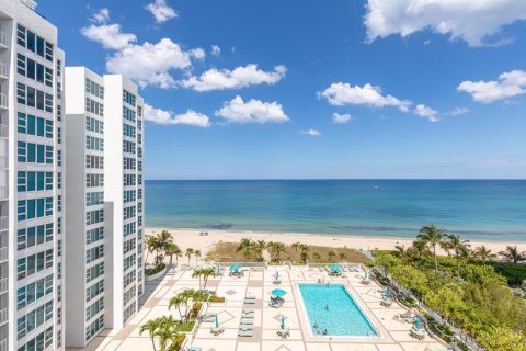 Condo in Lauderdale-by-the-Sea, Florida, 1 bedroom  № 2086644 - photo 23