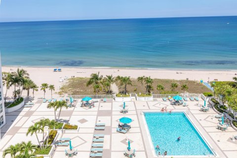 Condo in Lauderdale-by-the-Sea, Florida, 1 bedroom  № 2086644 - photo 24