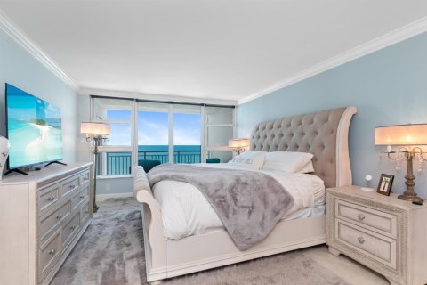 Condo in Lauderdale-by-the-Sea, Florida, 1 bedroom  № 2086644 - photo 26