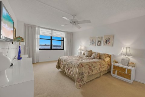 Купить кондоминиум в Авентура, Флорида 2 спальни, 102.56м2, № 1468278 - фото 9