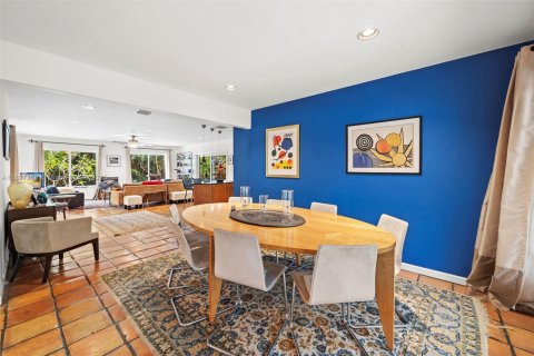 Casa en alquiler en Coral Gables, Florida, 3 dormitorios, 127.65 m2 № 1948802 - foto 20