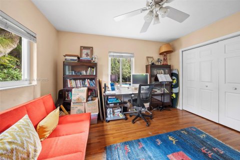 Casa en alquiler en Coral Gables, Florida, 3 dormitorios, 127.65 m2 № 1948802 - foto 27