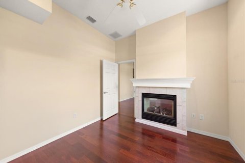 House in Belleair, Florida 4 bedrooms, 462.19 sq.m. № 2129840 - photo 24