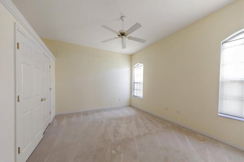 House in Belleair, Florida 4 bedrooms, 462.19 sq.m. № 2129840 - photo 26
