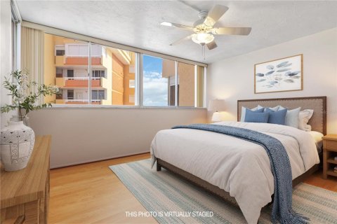 Condo in Redington Shores, Florida, 2 bedrooms  № 1869603 - photo 25