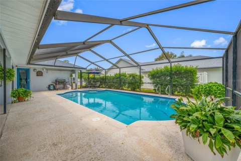 House in Holiday, Florida 3 bedrooms, 199.83 sq.m. № 2337236 - photo 13
