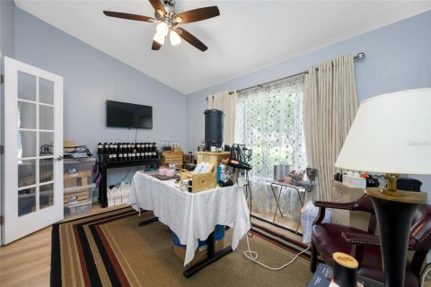 House in Holiday, Florida 3 bedrooms, 199.83 sq.m. № 2337236 - photo 25