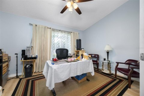 House in Holiday, Florida 3 bedrooms, 199.83 sq.m. № 2337236 - photo 24
