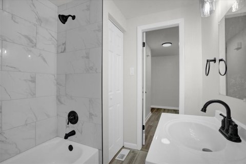 Casa en venta en DeLand, Florida, 3 dormitorios, 182.92 m2 № 1724105 - foto 18
