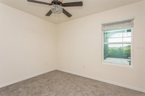 House in Wimauma, Florida 5 bedrooms, 231.23 sq.m. № 1524816 - photo 6