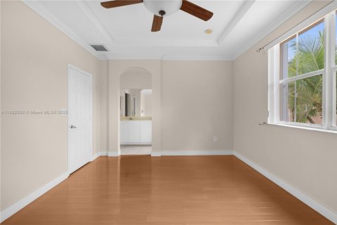 Touwnhouse à louer à Miami, Floride: 3 chambres, 148.83 m2 № 1946244 - photo 21