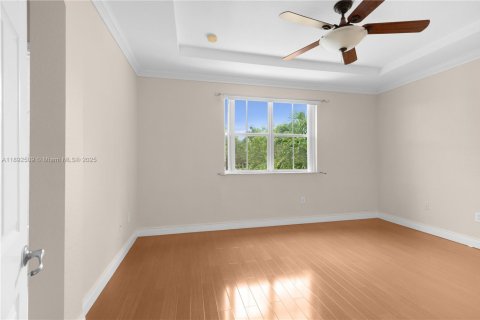 Touwnhouse à louer à Miami, Floride: 3 chambres, 148.83 m2 № 1946244 - photo 22