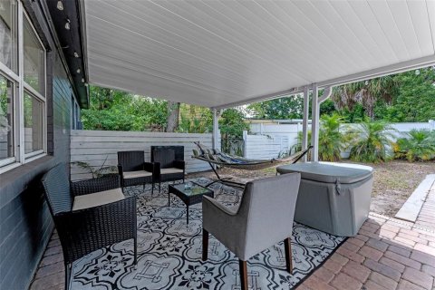 House in Orlando, Florida 2 bedrooms, 107.21 sq.m. № 1870562 - photo 17