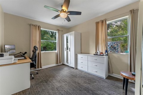 House in Orlando, Florida 2 bedrooms, 107.21 sq.m. № 1870562 - photo 15
