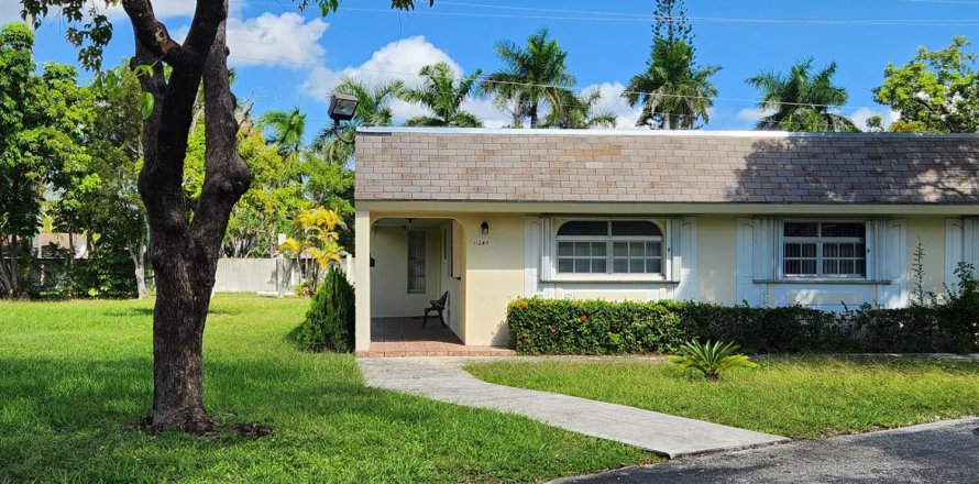 Condo in Miami, Florida, 2 bedrooms № 2081512