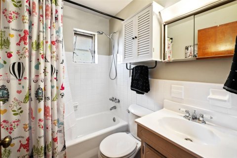 Casa en venta en Hollywood, Florida, 3 dormitorios, 121.24 m2 № 1872377 - foto 23