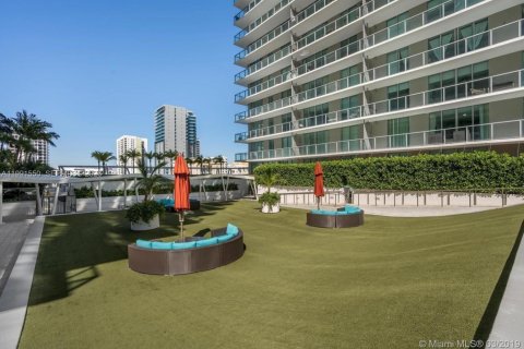Condo in Miami, Florida, 1 bedroom № 2052264 - photo 24
