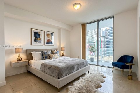 Condo in Miami, Florida, 1 bedroom № 2052264 - photo 10