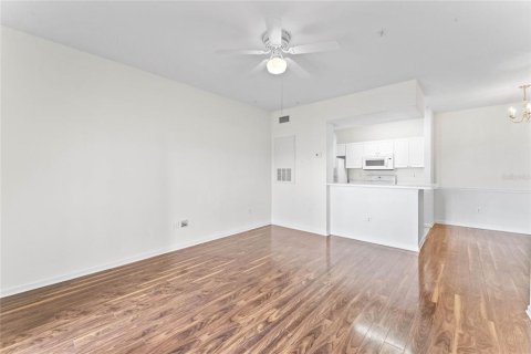 Copropriété à louer à Orlando, Floride: 1 chambre, 69.96 m2 № 2408653 - photo 6