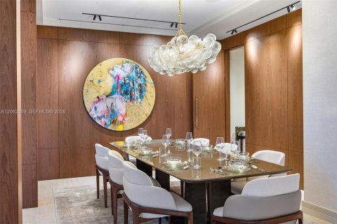 Casa en venta en Miami, Florida, 7 dormitorios, 798.96 m2 № 2339841 - foto 17