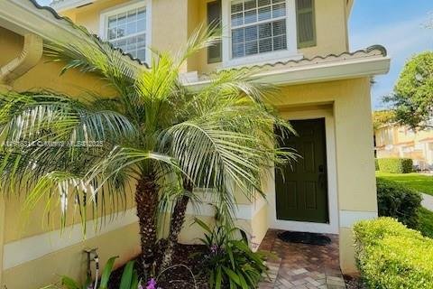 Townhouse in Boca Raton, Florida 3 bedrooms, 134.24 sq.m. № 1973058 - photo 1