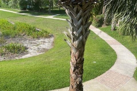 Townhouse in Boca Raton, Florida 3 bedrooms, 134.24 sq.m. № 1973058 - photo 7