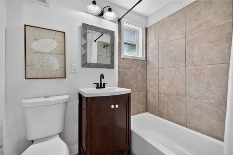 Villa ou maison à louer à Saint Petersburg, Floride: 2 chambres, 77.11 m2 № 2437384 - photo 15