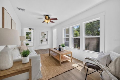 Villa ou maison à louer à Saint Petersburg, Floride: 2 chambres, 77.11 m2 № 2437384 - photo 6