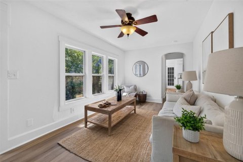 Villa ou maison à louer à Saint Petersburg, Floride: 2 chambres, 77.11 m2 № 2437384 - photo 4