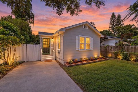 Villa ou maison à Saint Petersburg, Floride 2 chambres, 77.11 m2 № 2437384