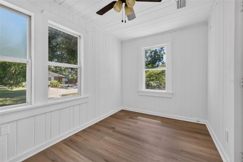 Villa ou maison à louer à Saint Petersburg, Floride: 2 chambres, 77.11 m2 № 2437384 - photo 12