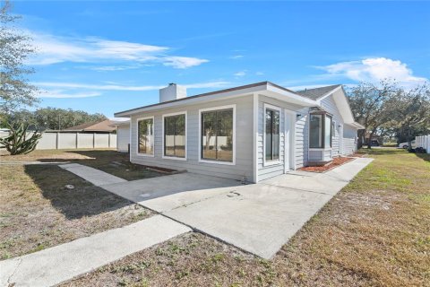 Villa ou maison à vendre à Lake Wales, Floride: 3 chambres, 146.23 m2 № 1916783 - photo 29
