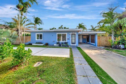 Villa ou maison à vendre à Pompano Beach, Floride: 2 chambres, 77.29 m2 № 1996868 - photo 3