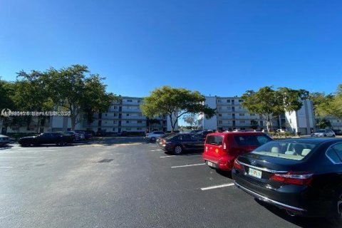 Appartement à louer à Miramar, Floride: 1 chambre, 65.03 m2 № 2046377 - photo 15